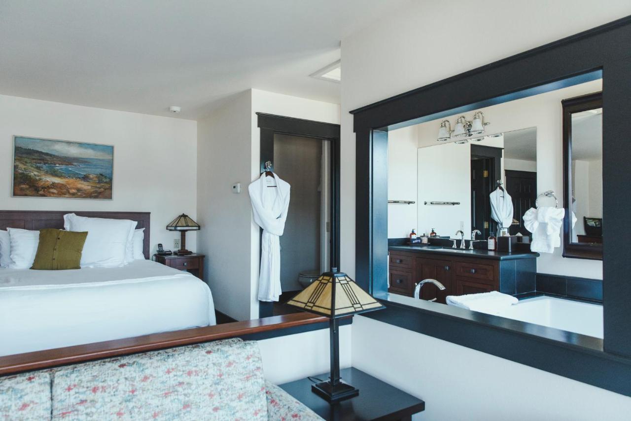 Noyo Harbor 3*